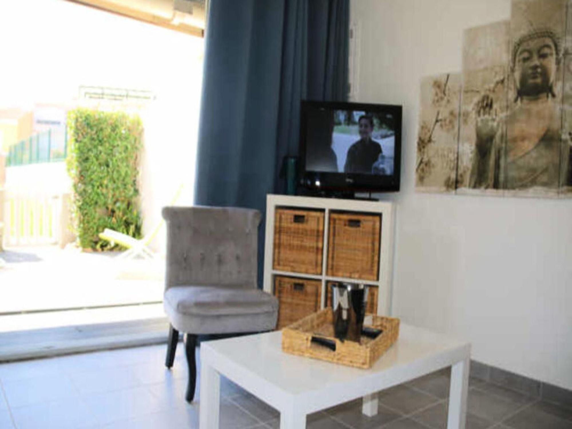 2 Rooms For 2 People Agde Exterior photo